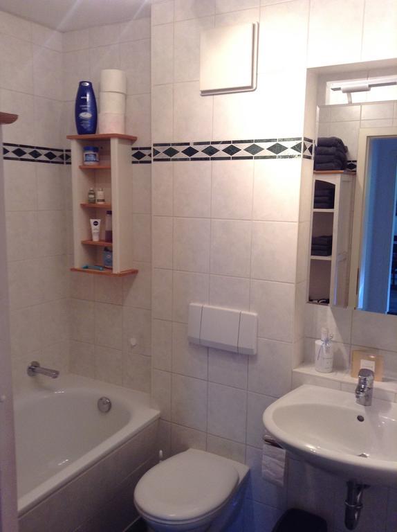 Ferienwohnung Am Park Garmisch-Partenkirchen Zimmer foto